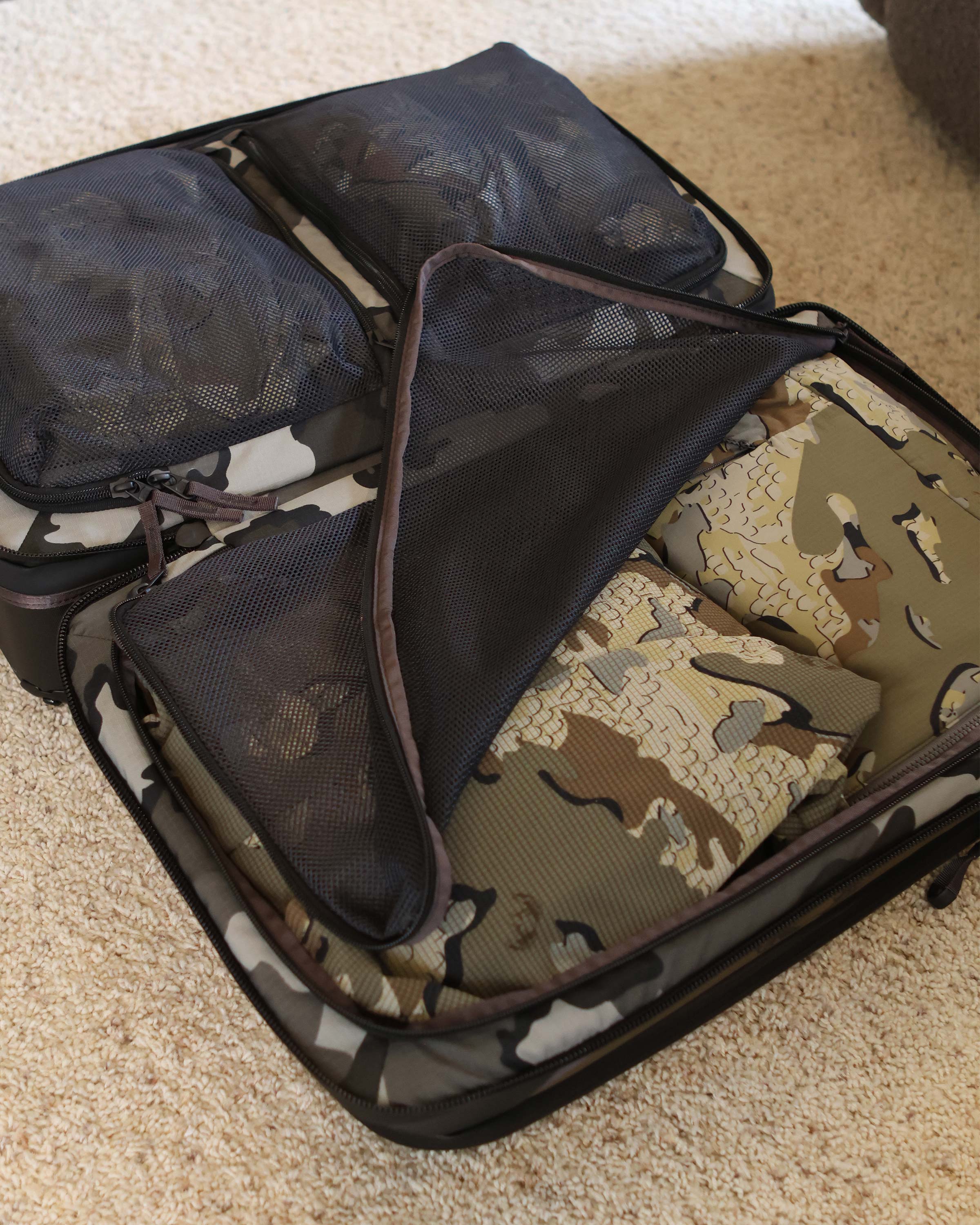 Waypoint 3000 Carry-On Roller | Black - Image 10