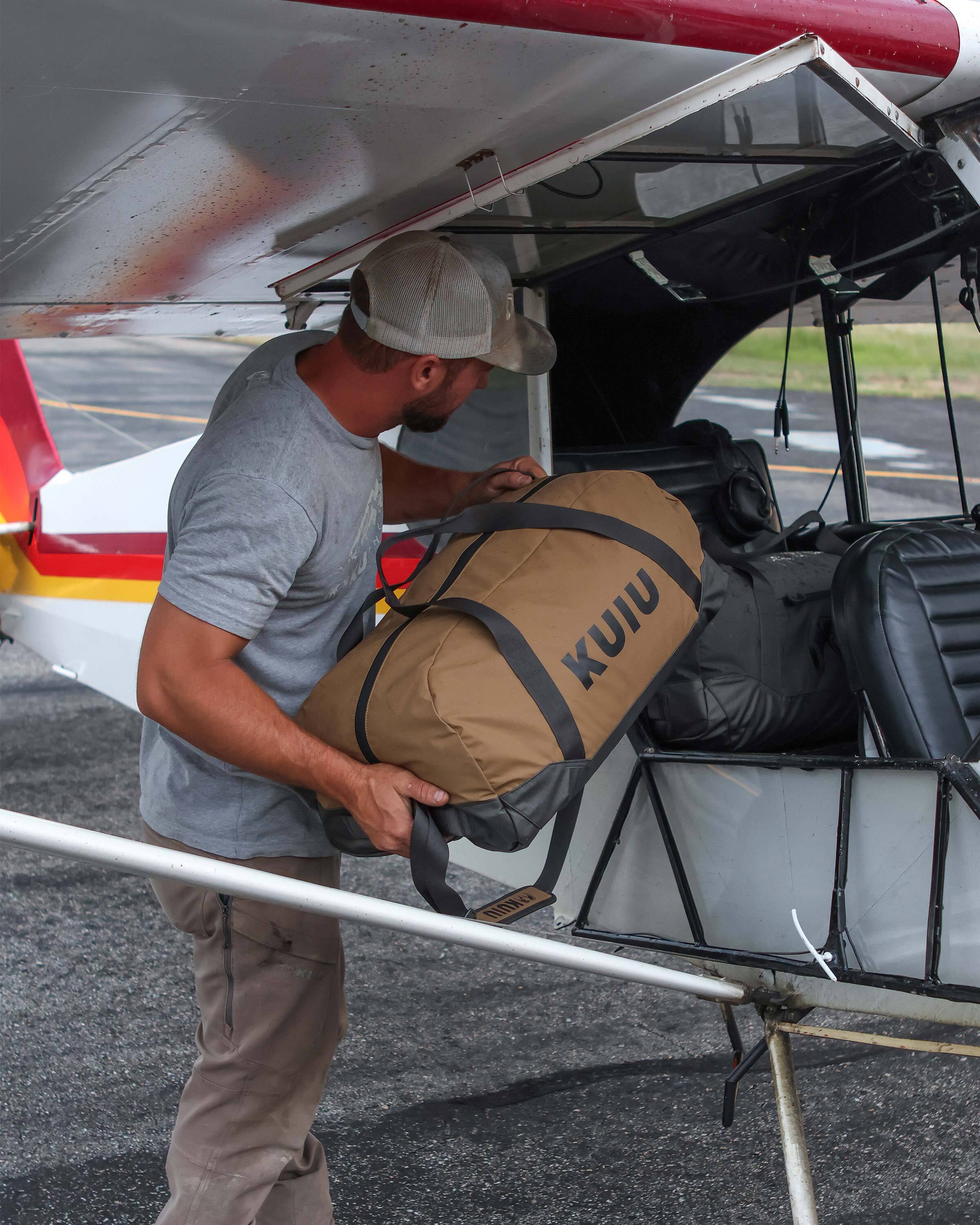 Runway CORDURA 3000 Duffel | Stone - Image 3