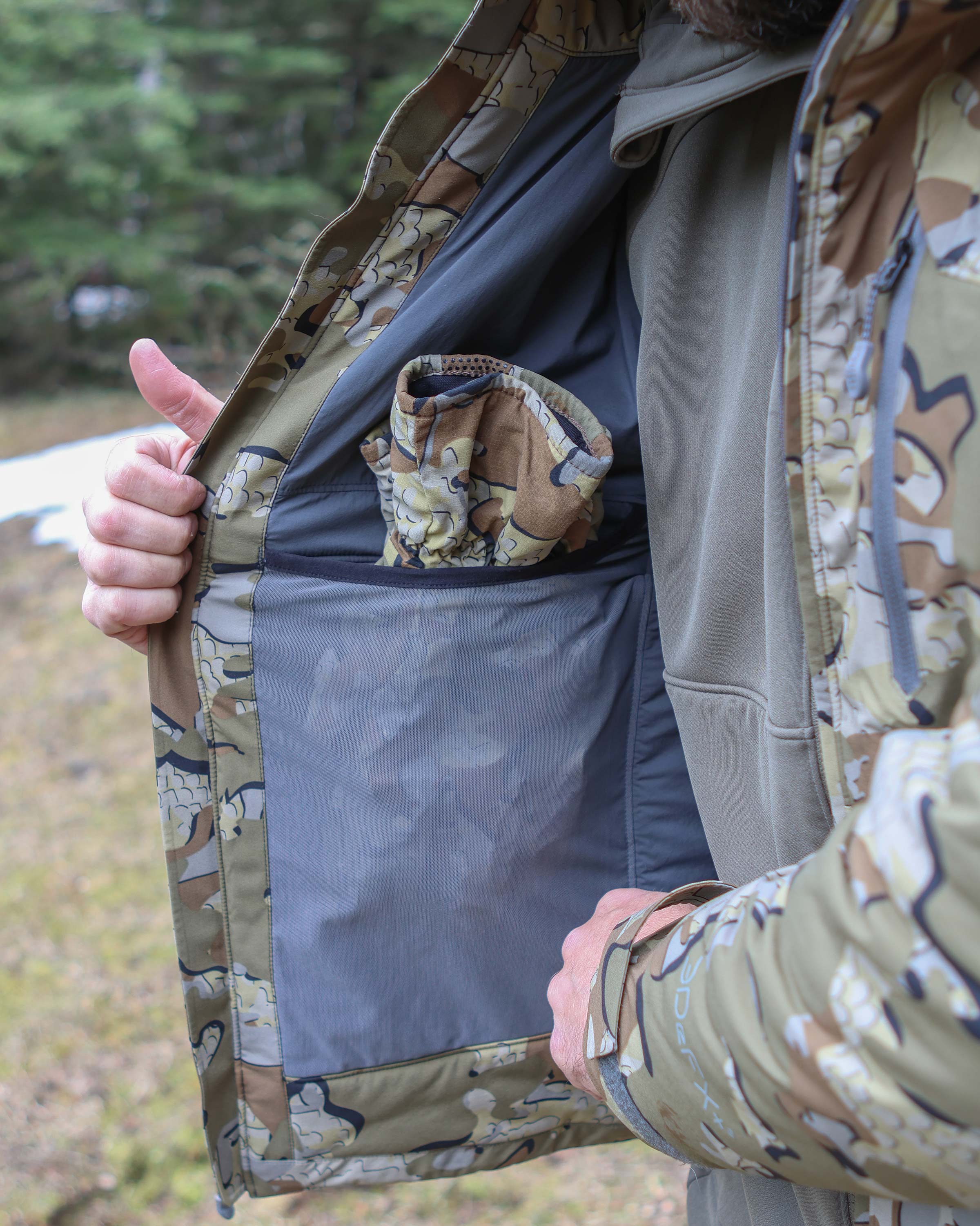 Mountain PRO Hooded Jacket | Vias - Image 11